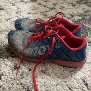 Running shoes